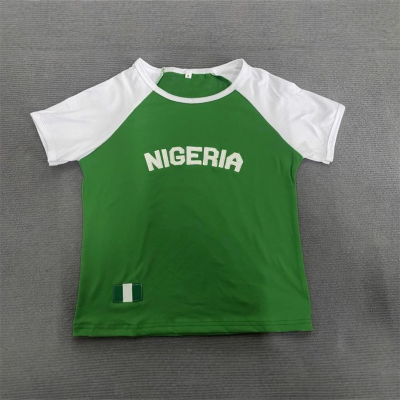 Kaos Wanita Model Crop Top War - Summer Clothing Trends 2026 ulasan dan harga
